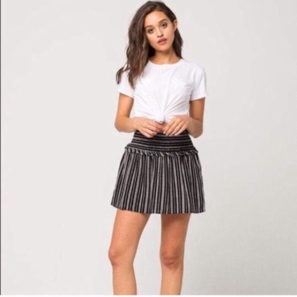 Dresses & Skirts - Diamond smock skirt